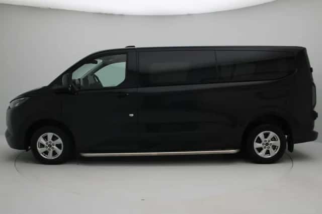 Ford Transit Custom (2024) thumbnail 4