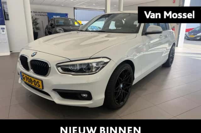 BMW 1-Serie (2018) thumbnail 1