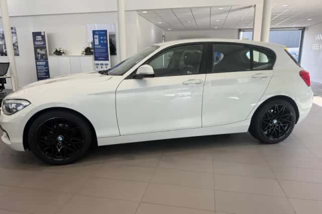 BMW 1-Serie (2018) thumbnail 2