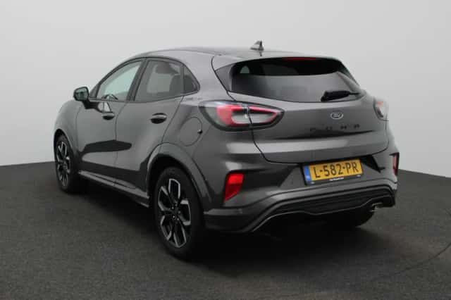 Ford Puma (2021) thumbnail 2