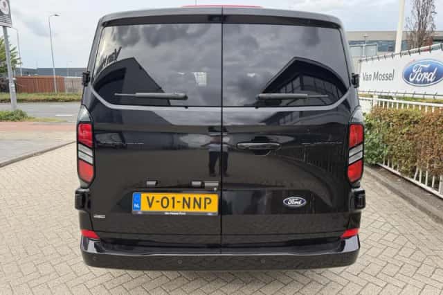 Ford Transit Custom (2025) thumbnail 4