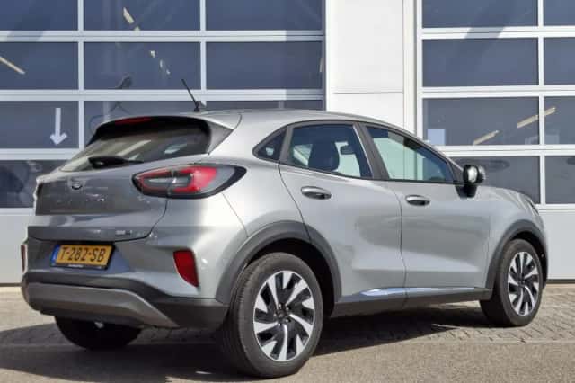 Ford Puma (2023) thumbnail 2
