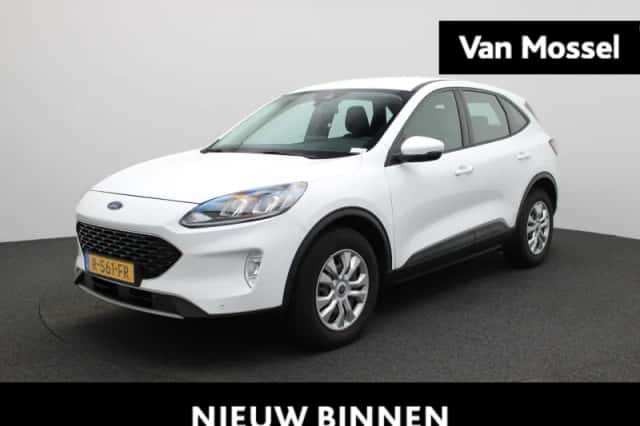 Ford Kuga (2022) thumbnail 1