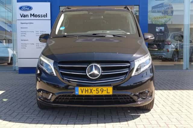 Mercedes-Benz Vito (2021) thumbnail 3