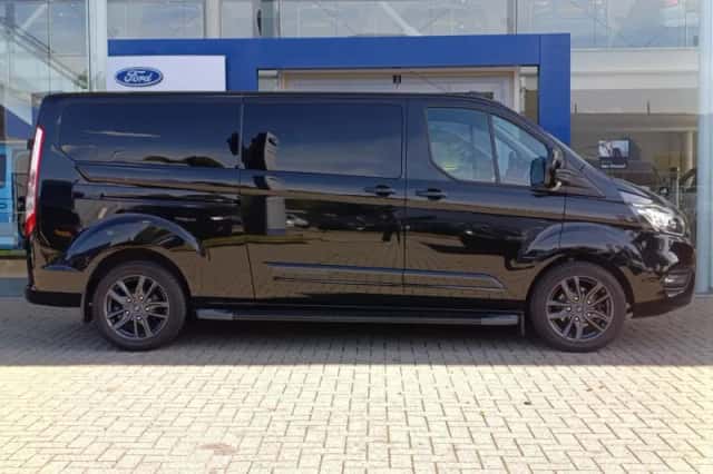 Ford Transit Custom (2023) thumbnail 5