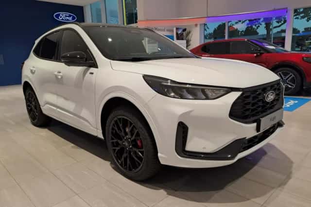 Ford Kuga (2026) thumbnail 2