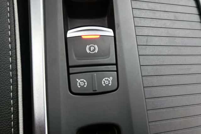 Renault Mégane (2016) thumbnail 6