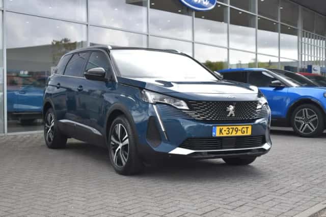Peugeot 5008 (2020) thumbnail 3