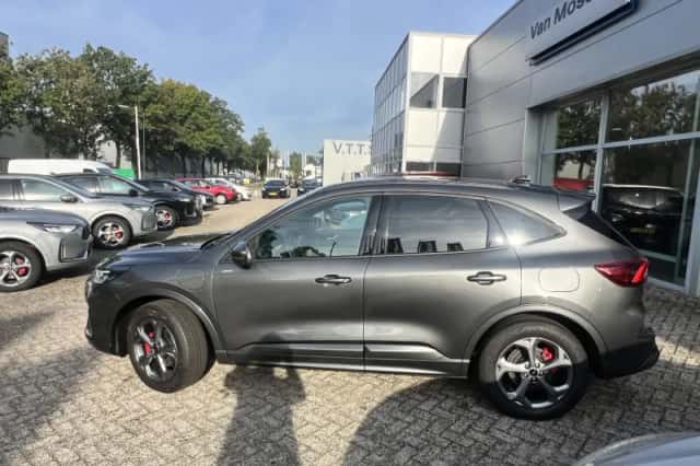 Ford Kuga (2026) thumbnail 2
