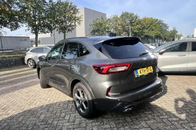Ford Kuga (2026) thumbnail 3