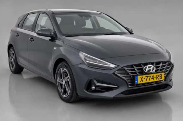 Hyundai i30 (2024) thumbnail 2