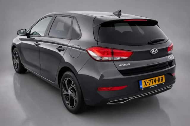 Hyundai i30 (2024) thumbnail 3