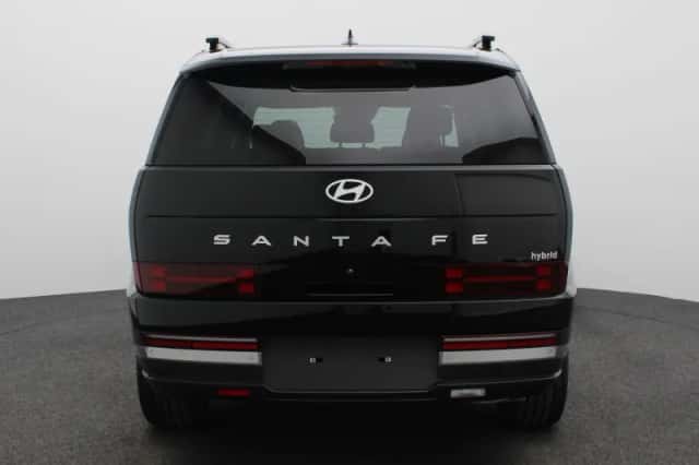 Hyundai Santa Fe (2026) thumbnail 5