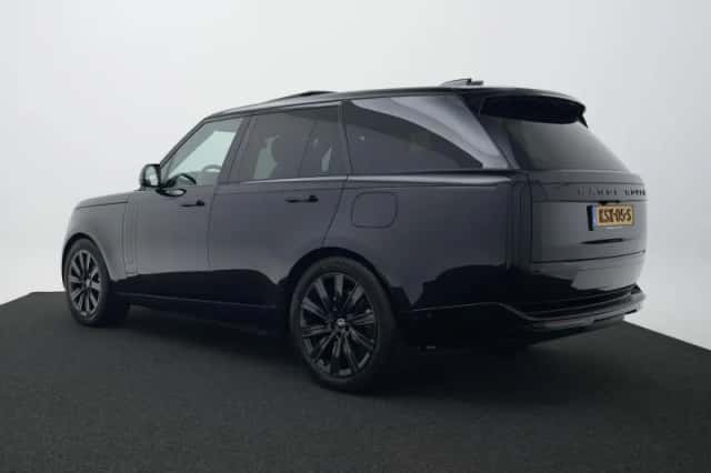 Land Rover Range Rover (2026) thumbnail 3