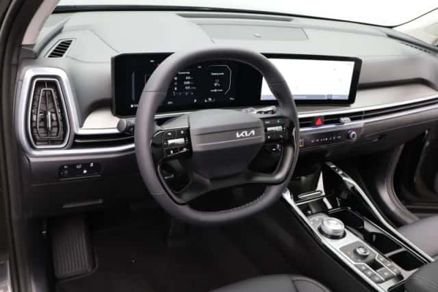 Kia Sorento (2026) thumbnail 4