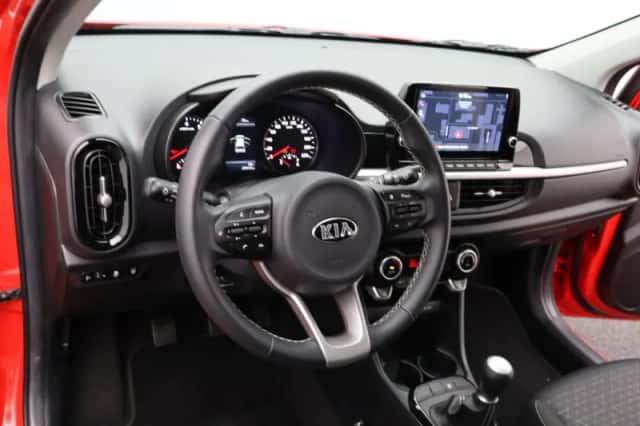 Kia Picanto (2021) thumbnail 5