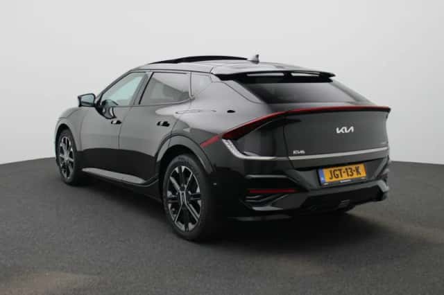 Kia EV6 (2025) thumbnail 2