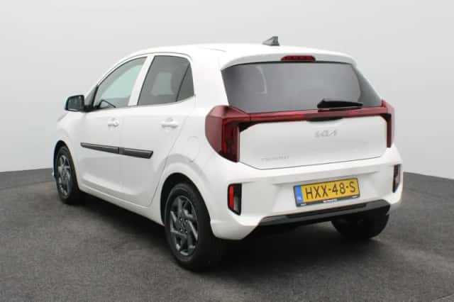 Kia Picanto (2025) thumbnail 2