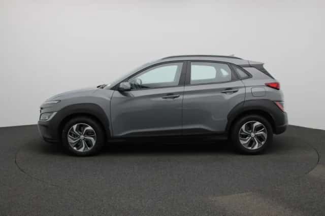 Hyundai Kona (2023) thumbnail 5