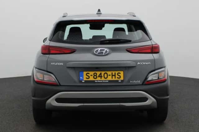 Hyundai Kona (2023) thumbnail 6
