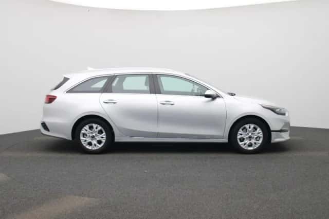 Kia Ceed Sportswagon (2025) thumbnail 6
