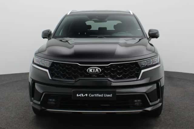 Kia Sorento (2021) thumbnail 3