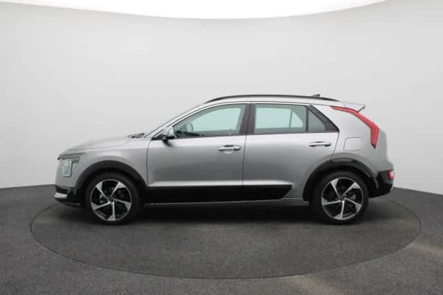 Kia Niro (2023) thumbnail 4