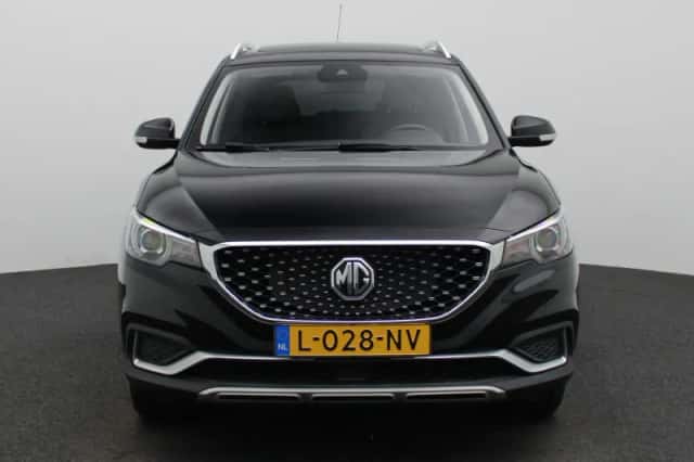 MG ZS EV (2021) thumbnail 4