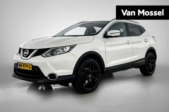 Nissan Qashqai (2015) thumbnail 1
