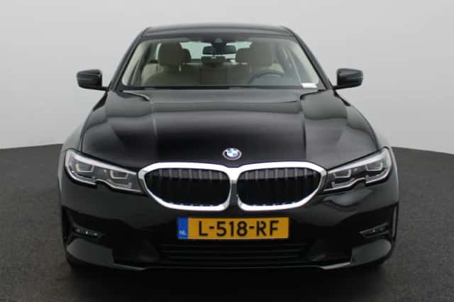 BMW 3-Serie (2021) thumbnail 4