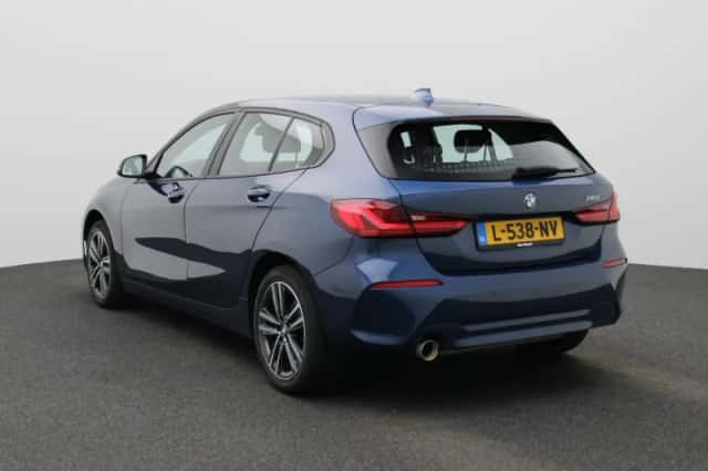 BMW 1-Serie (2021) thumbnail 3