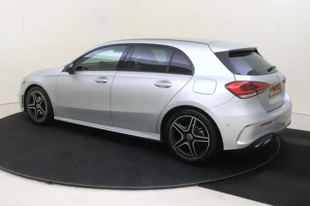 Mercedes-Benz A-Klasse (2022) thumbnail 3