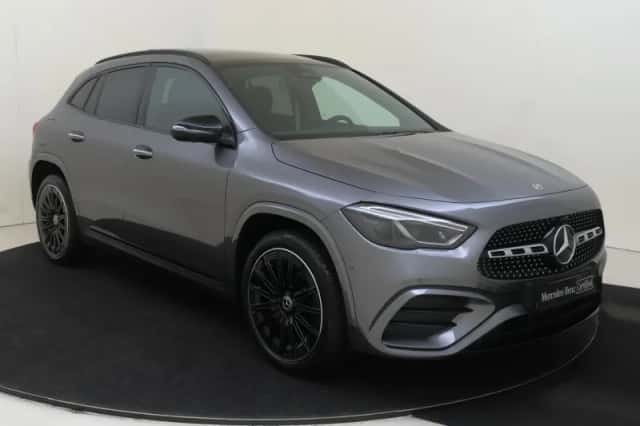 Mercedes-Benz GLA (2026) thumbnail 2