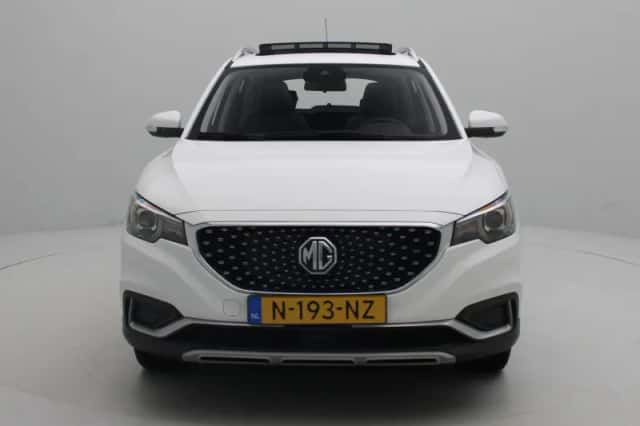 MG ZS EV (2021) thumbnail 4