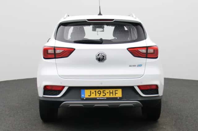 MG ZS EV (2020) thumbnail 5