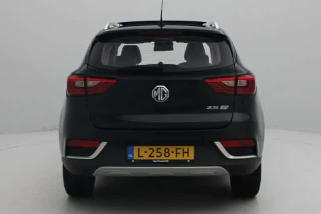 MG ZS EV (2021) thumbnail 6