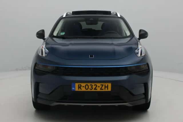 Lynk & Co 01 (2023) thumbnail 4