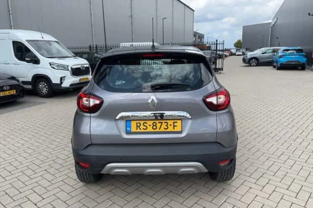 Renault Captur (2017) thumbnail 4