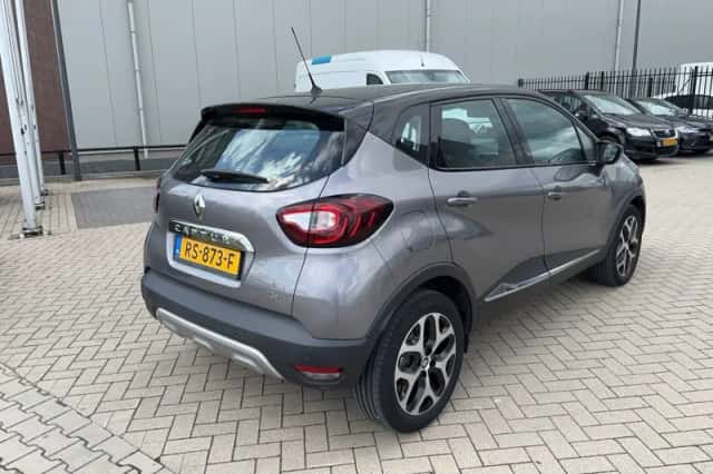 Renault Captur (2017) thumbnail 5
