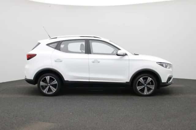 MG ZS EV (2021) thumbnail 6