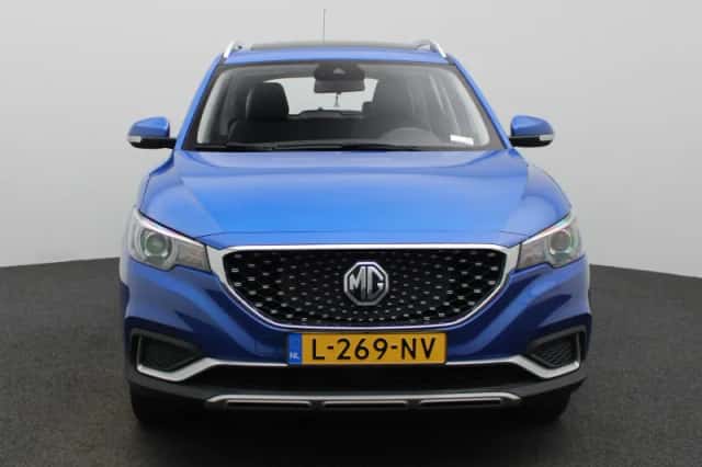 MG ZS EV (2021) thumbnail 3