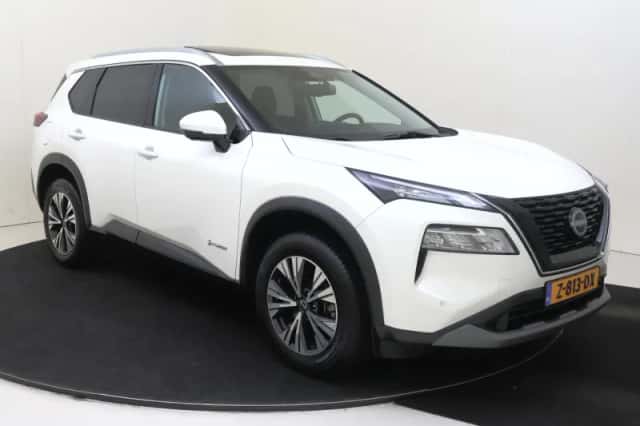 Nissan X-Trail (2024) thumbnail 2