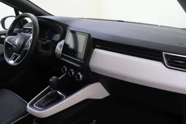 Renault Clio (2023) thumbnail 5