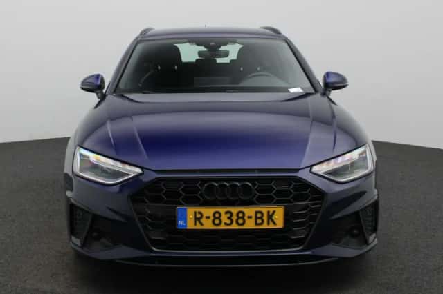 Audi A4 (2022) thumbnail 3
