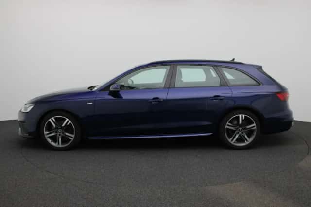 Audi A4 (2022) thumbnail 4