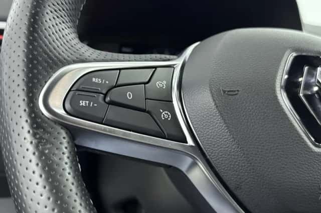 Renault Clio (2021) thumbnail 6