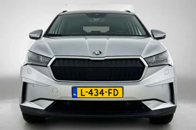 Škoda Enyaq (2021) thumbnail 5