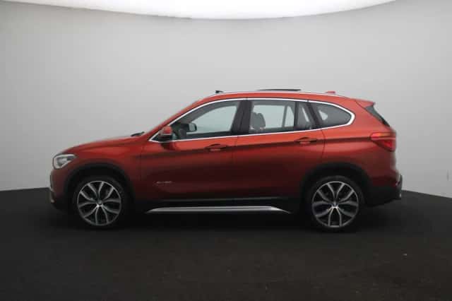 BMW X1 (2017) thumbnail 5