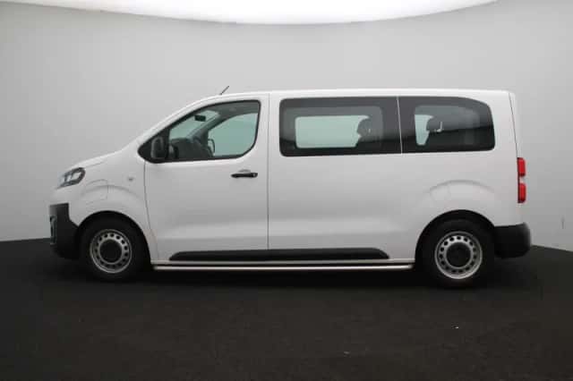 Opel Vivaro-e (2022) thumbnail 5