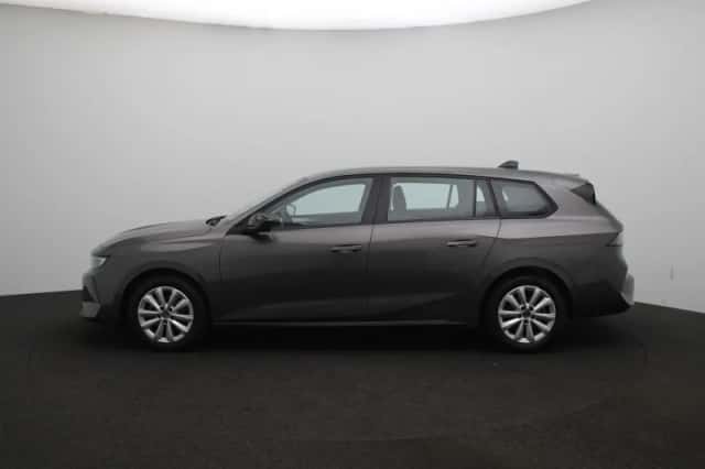 Opel Astra (2023) thumbnail 5